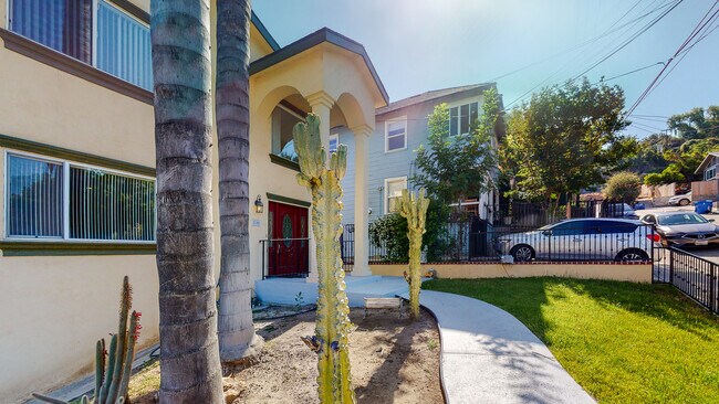 Photo - 2100 India St