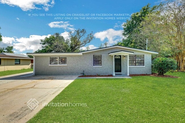 Photo - 6968 Delisle Dr