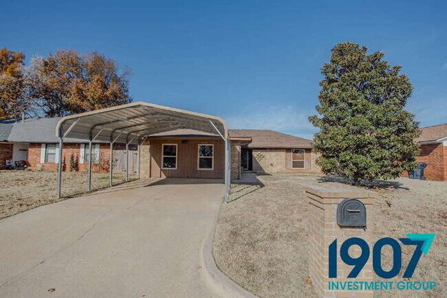 Photo - SPECIAL OFFER! Move In Now & Get 50% Off Your First & Second Month's Rent! 
Spacious 5-Bedroom Ho...