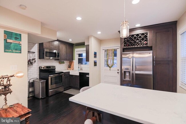 Photo - 718 S Payne St