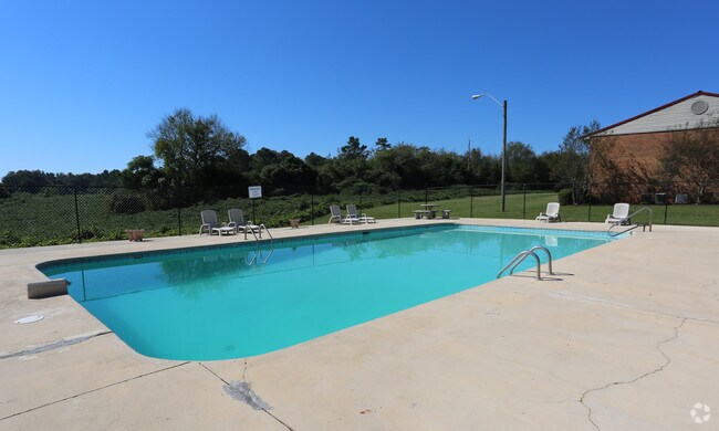 Millbrook Pointe Apartments