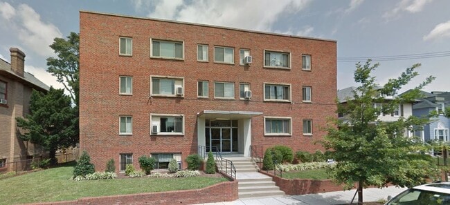 Photo - 1311 Madison St NW Unidad 301