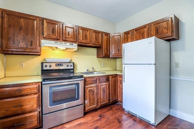 Photo - 23 S Main St Unit C