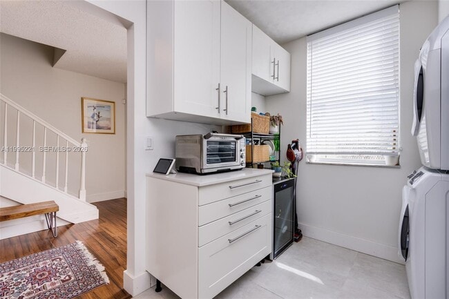 Photo - 1651 NE 115th St Unidad 28C