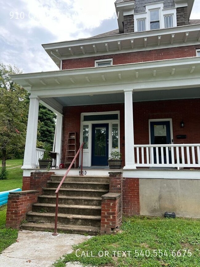 Building Photo - 910 Campbell Ave SE Unit B SW Rental