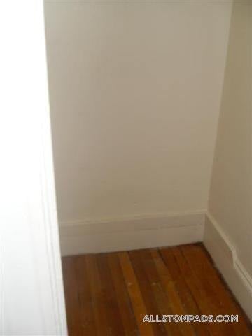 Photo - 39 Glenville Ave Unidad 5