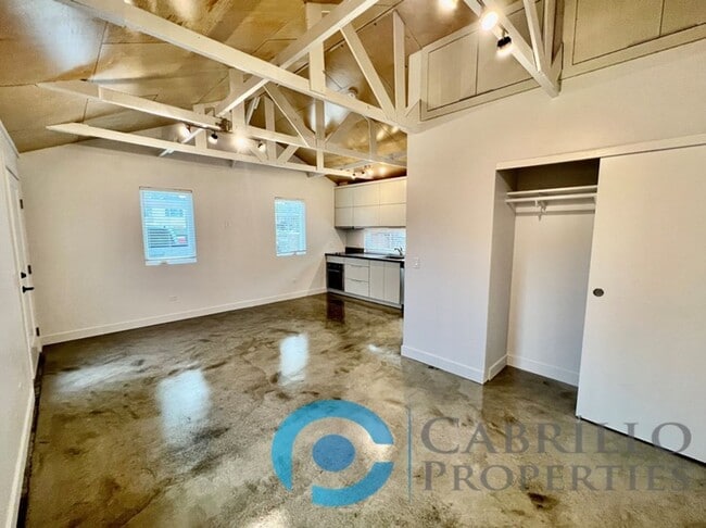 Photo - 2502 54th St