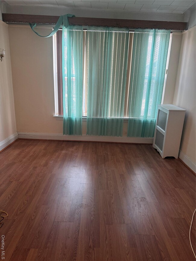 Photo - 24-32 23rd St Unit 1floor