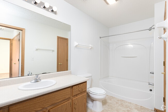 1BR, 1BA - 1197SF