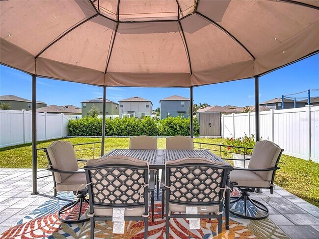 Photo - 403 Argyll Dr