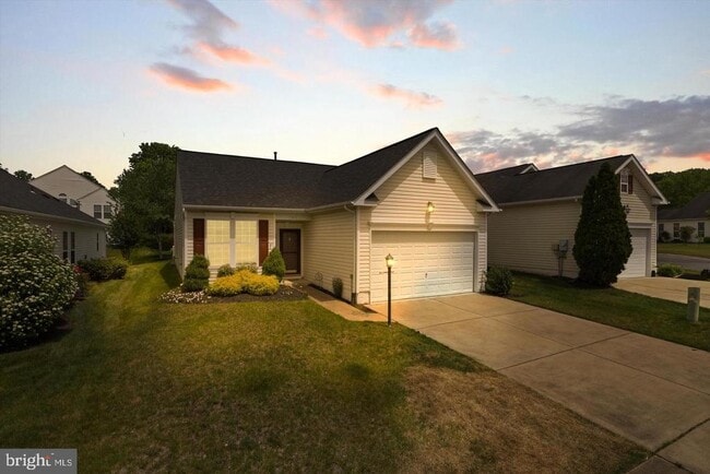 Photo - 17075 Four Seasons Dr House