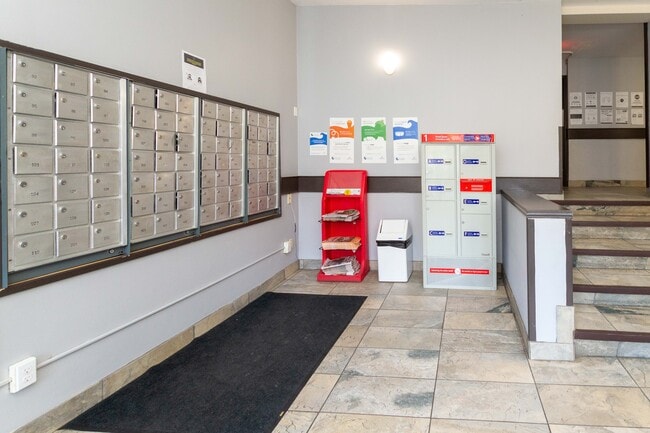 Photo - Regal Tower Apartments - Sarnia