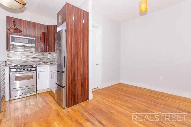 Photo - Putnam Avenue Unit 1