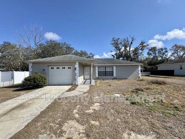 Photo - 3028 Clewiston St