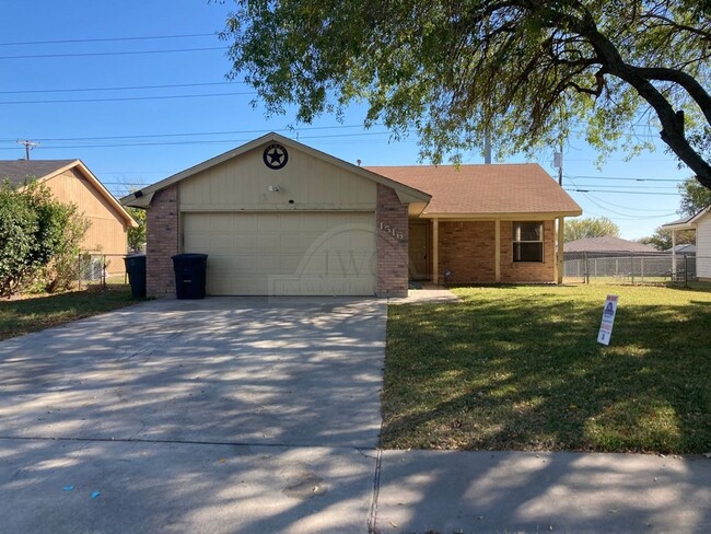 Building Photo - 1516 Jefferis Ave