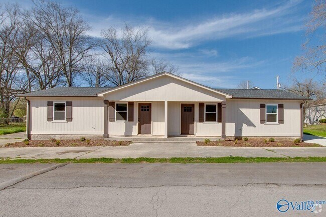 Building Photo - 4104 Mc Vay St SW Rental