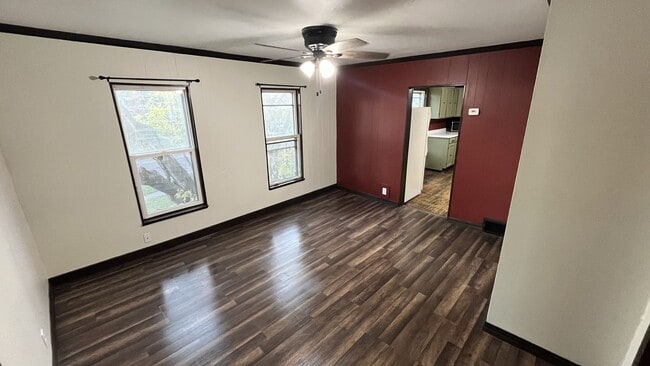 Photo - 705 E 6th St Unidad 705 E 6th St - 2