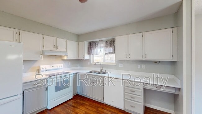 Photo - 6505 Wicklow Cir E