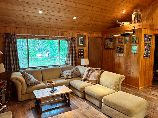 Photo - 5231 Killkare Wy