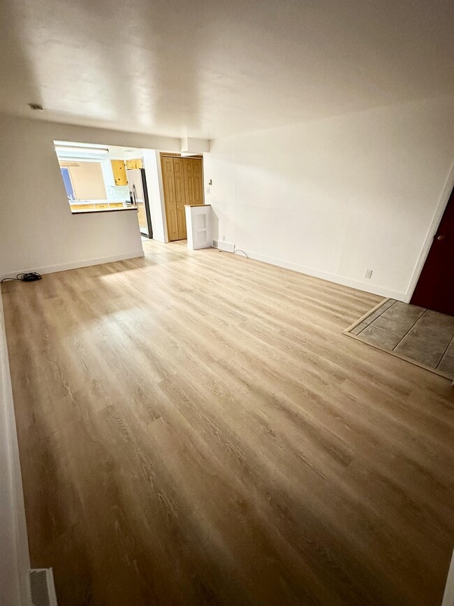 Photo - 3448 8th Ave N