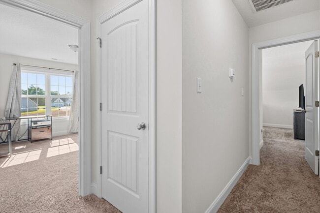 Photo - 1818 Olde Towne Pointe Blvd
