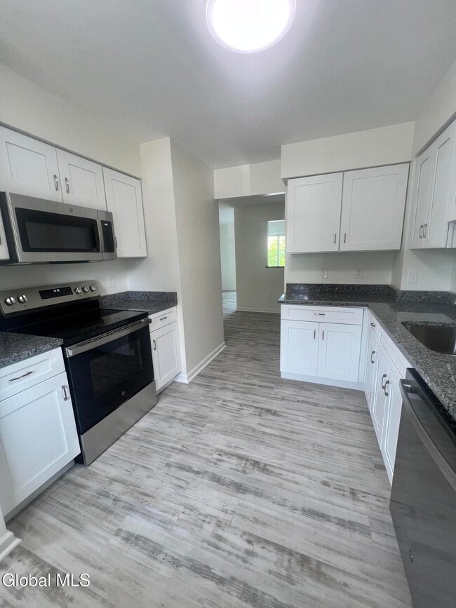 Photo - 276 Old Loudon Rd