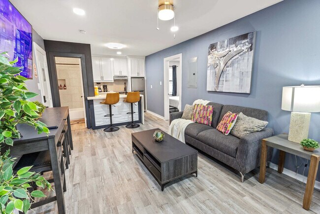 Photo - 2620 Arbor St Unidad FL2-ID1257721P