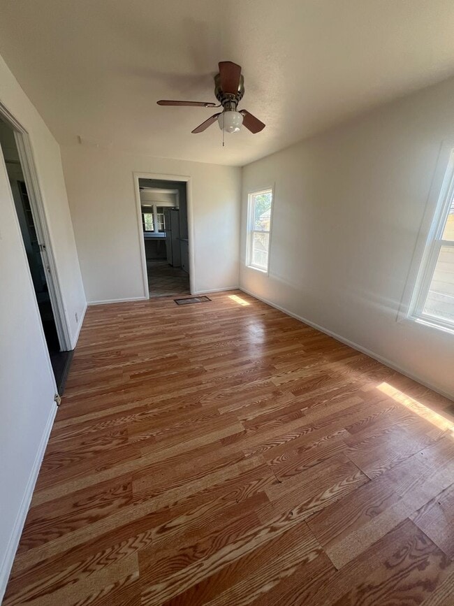 2 Bedroom, 1 Bathroom Home with Bonus Room - 2 Bedroom, 1 Bathroom Home with Bonus Room