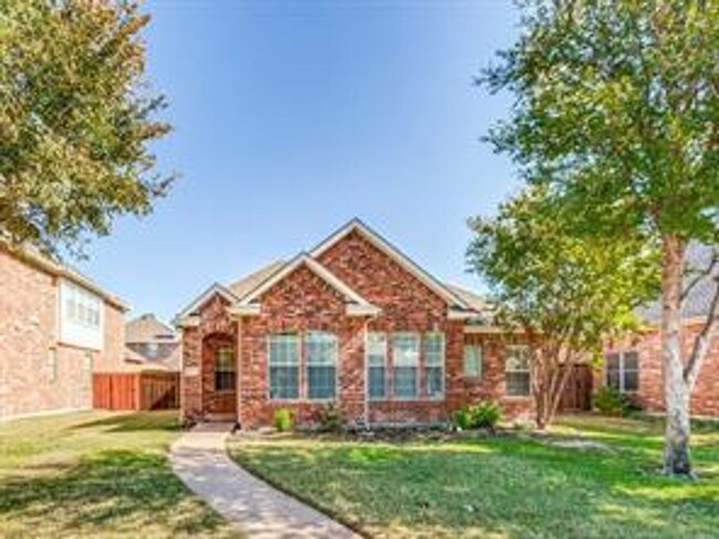 Gorgeous 3 bedroom home in Frisco! - Gorgeous 3 bedroom home in Frisco!