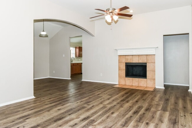 Photo - 1328 Riviera Dr