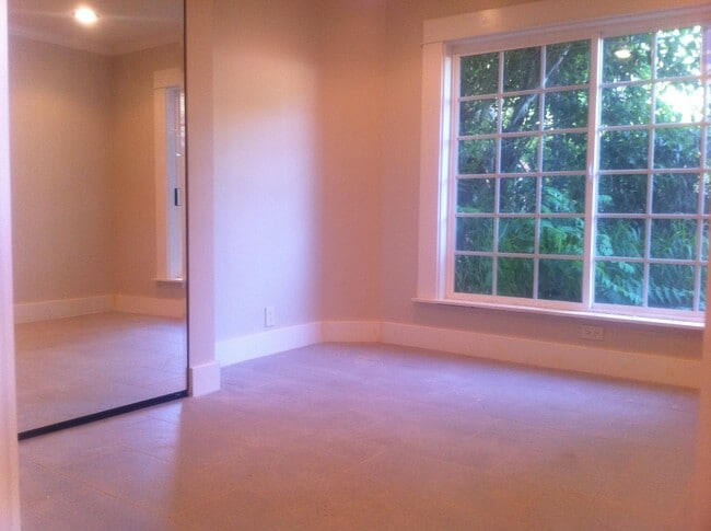 Photo - Toluca Unit 131