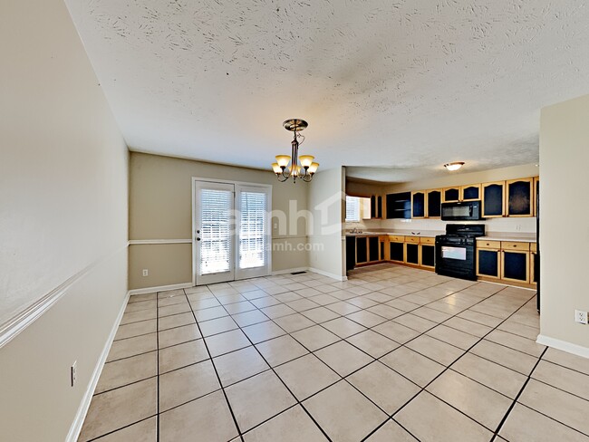 Photo - 227 Starlyn Dr