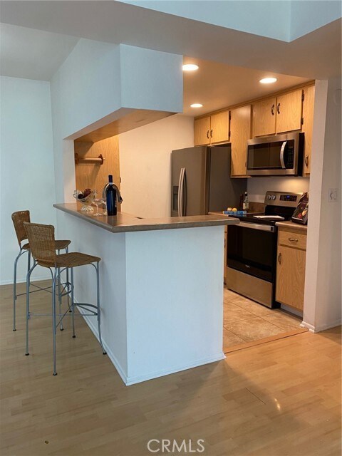 5257 Radford Ave Unidad 301