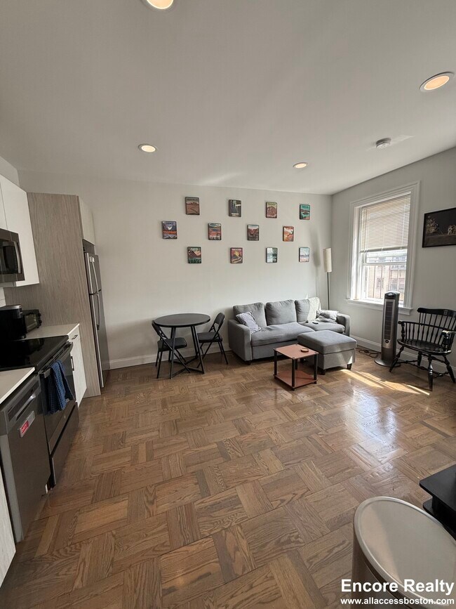 Photo - 60 Queensberry St Unidad 15