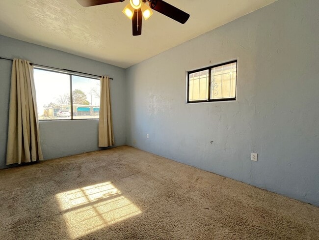 Photo - Splendid 4 Bedroom, 2 Bath Home Near Kirtland AFB! Available Now!