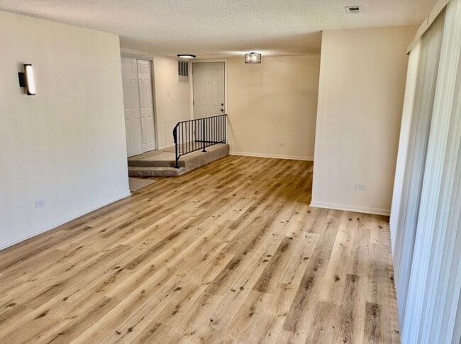 19408 Lake Shore Dr Unit 2S