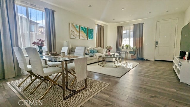 Photo - 1933 S Apple Tree Way