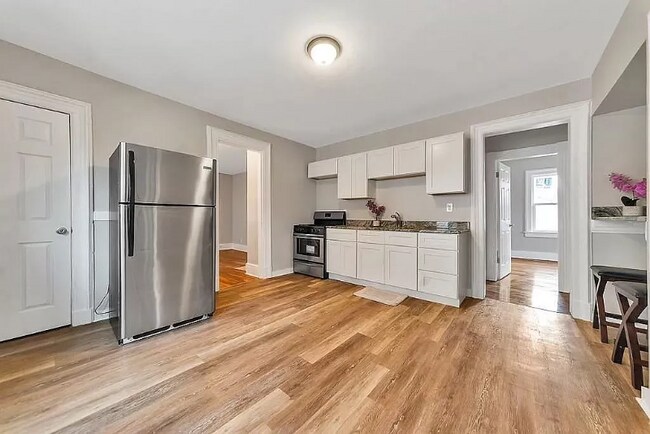 Photo - 47-49 Howes St Unit 49