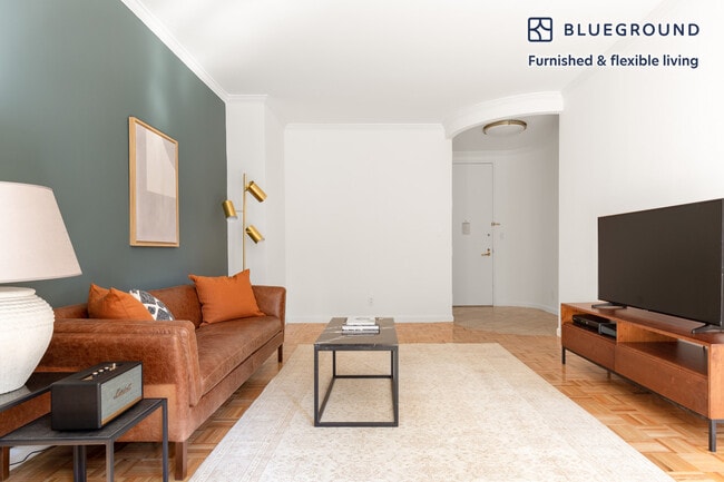 Photo - 150 E 57th St Unit FL11-ID461