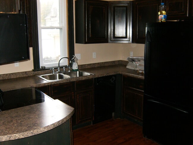 Photo - 1916 N Bartlett Ave Unit 1916