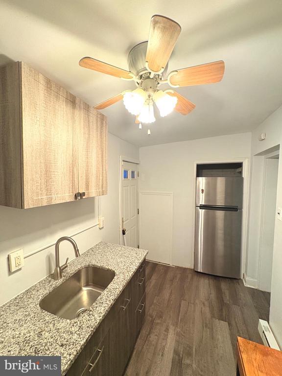 Photo - 226 S 49th St