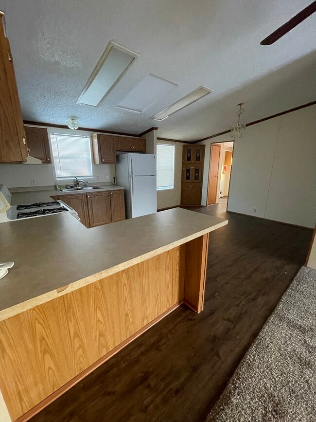 Photo - 106 Ashley Cir