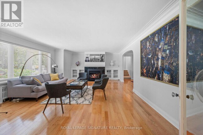 Photo - 2234 Gordon Dr