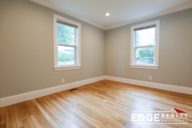 Photo - 113 Highland Ave Unit 1