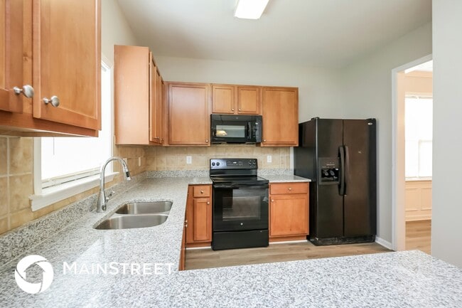 Photo - 248 Springs Crossing