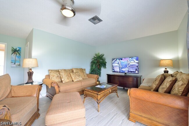Photo - 229 Palm Dr Unit 229-2