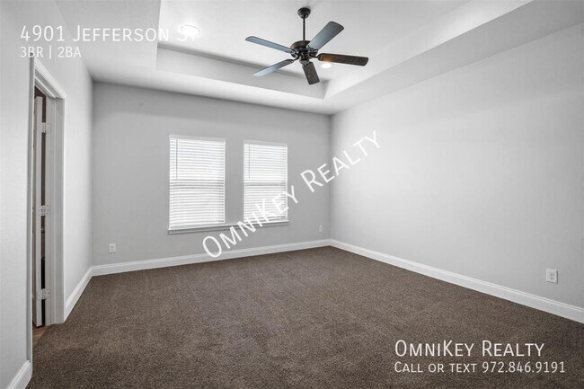 Photo - 4901 Jefferson St