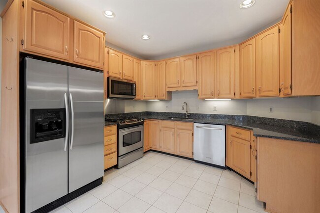 Photo - 2171 Wolftrap Ct