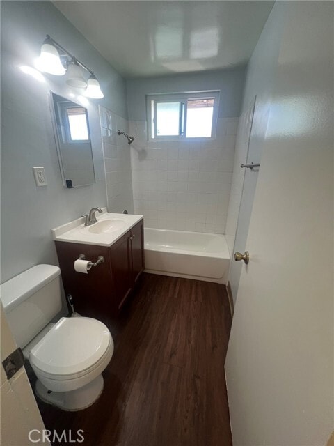 Photo - 221 N San Gabriel Ave Unidad F