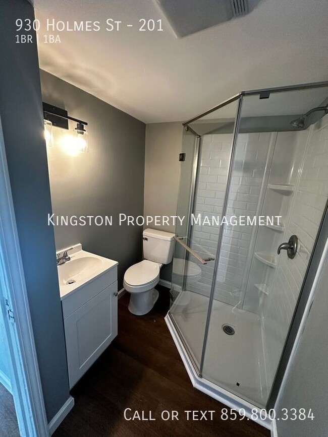 Photo - 930 Holmes St Unit 201